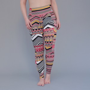 leggings-v-mandala-funky-stripe-1_4c3f42ae-e850-462c-80d9-bf8459e1d707_680X680cropresize